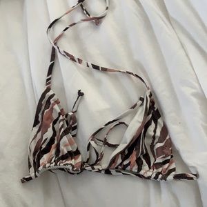 Frankies triangle top